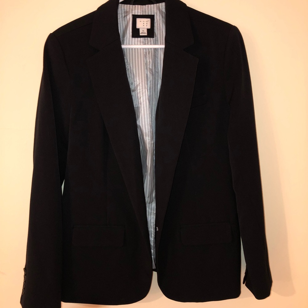 Black Blazer